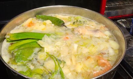 Hearty Chicken Stock